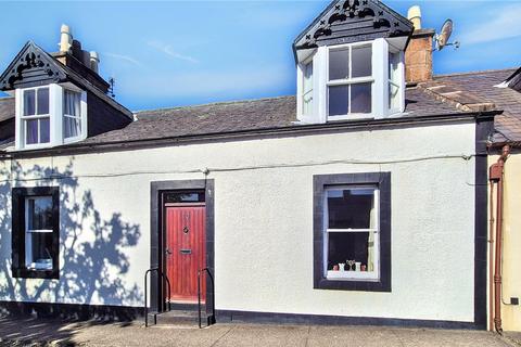 3 bed property, in Drumlanrig Street, £220,000