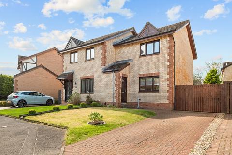 2 bed property, in Fiddich Drive, £239,000