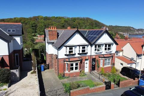 3 bed property, in 14 Meadowfields, £550,000