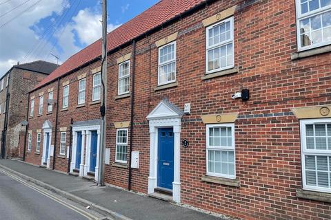 2 bed property, in Wilbert Place, £129,950