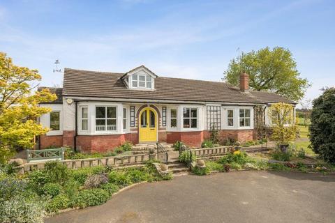 4 bed property, in Station Road, £650,000
