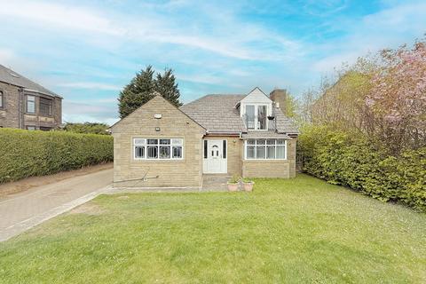 5 bed property, in Intake Road, £430,000