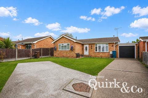2 bed property, in Gifhorn Road, £300,000