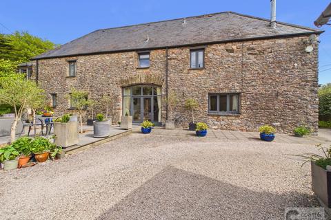 5 bed property, in Coombe Fishacre, £1,200,000