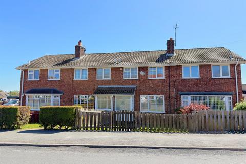 2 bed property, in Hungate Lane, £155,000