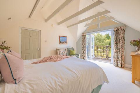 5 bed property, in Rocks Lane, £1,250,000