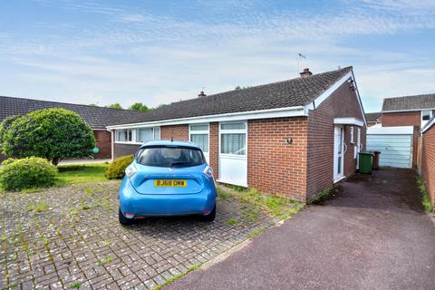 2 bed property, in Bredon, £285,000