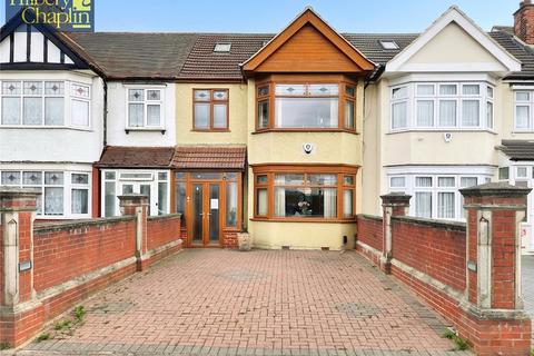 6 bed property, in Eastern Avenue, £700,000