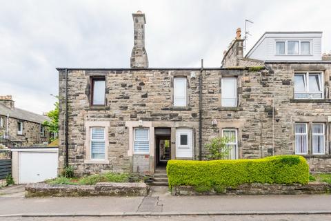 1 bed property, in Meldrum Road, £67,000