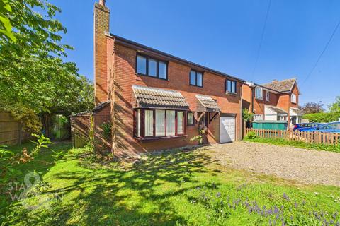 4 bed property, in Rickinghall Road, £350,000