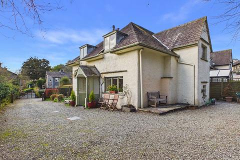 2 bed property, in Ambleside LA22, £525,000