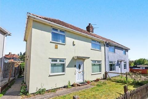 3 bed property, in Valpy Avenue, £230,000