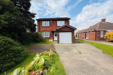 3 bed property, in Brenda Road, £170,000
