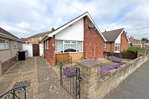 2 bed property, in Queens Road, £149,950