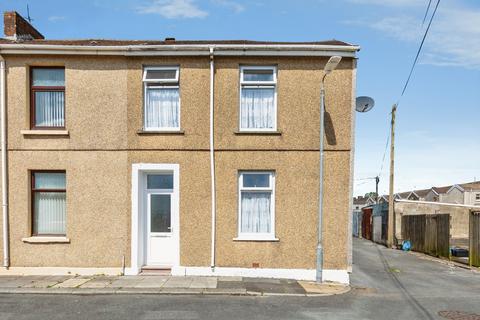 3 bed property, in Havelock Street, £120,000