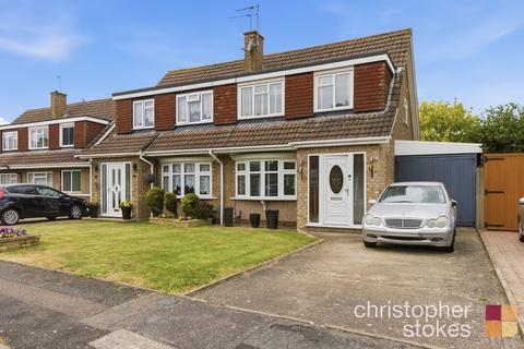 3 bed property, in Perrysfield Road, £485,000