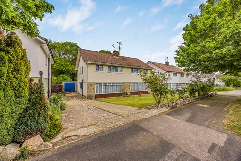 4 bed property, in The Dale, £430,000