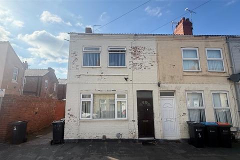 3 bed property, in Kingsley Road, £130,000
