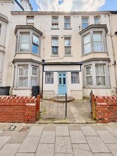 Land, in Adelaide Street, £350,000