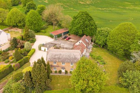 5 bed property, in Woolston, £1,395,000