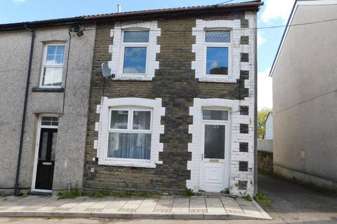 2 bed property, in Caerphilly Road, £163,500