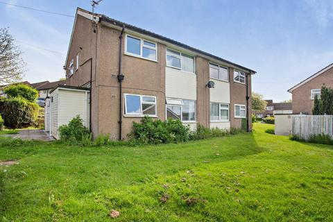 1 bed property, in Bodmin Crescent, £75,000