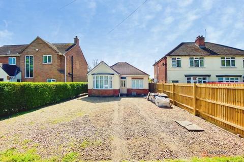 2 bed property, in Syston Road, £250,000