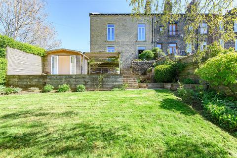 4 bed property, in The Old Co-Op, £575,000