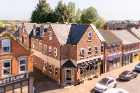10 bed property, in Station Road, £1,200,000