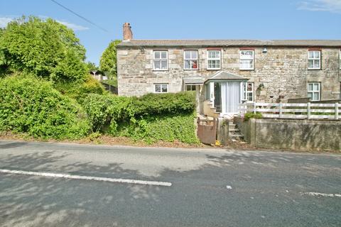 3 bed property, in Ponsanooth, £175,000