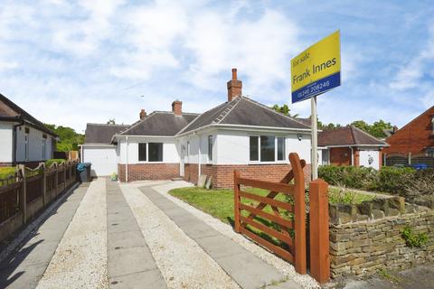3 bed property, in Peveril Road, £325,000
