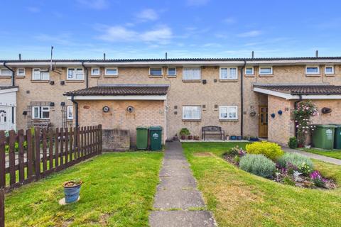 3 bed property, in Jubilee Close, £410,000