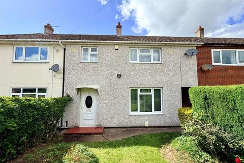 4 bed property, in Pomeroy Road, £180,000