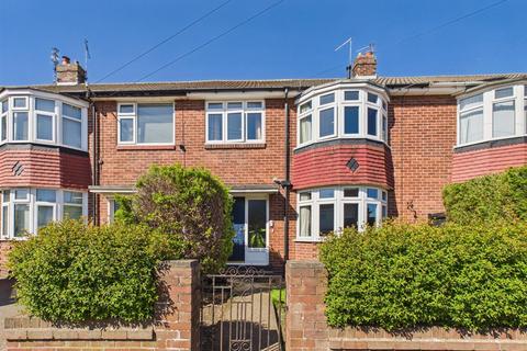 3 bed property, in Popplewell Terrace, £320,000
