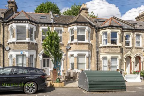 2 bed property, in Leander Road, £400,000