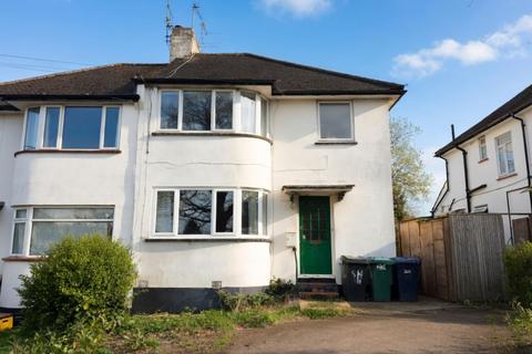 1 bed property, in 100 Ellesmere Avenue, £180,000