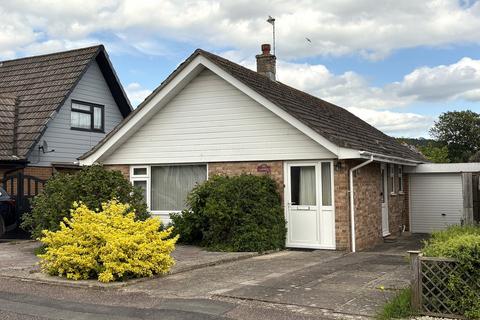 3 bed property, in Scalwell Lane, £300,000