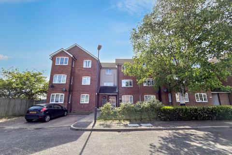1 bed property, in 30 Lime Close, £150,000