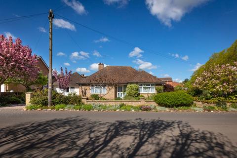 3 bed property, in Church Street, £600,000
