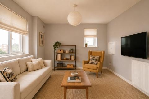 2 bed property, in Forrester Park Grove, £130,000