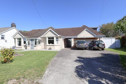 4 bed property, in Fonmon, £575,000