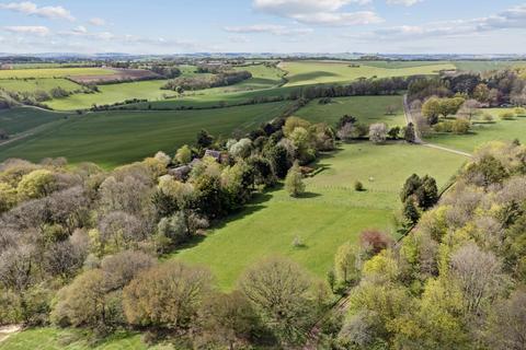 5 bed property, in Upper Upham, £1,800,000