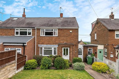 2 bed property, in Bradshaw Drive, £225,000