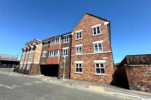 2 bed property, in Balliol Court, £157,000