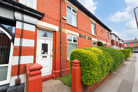 3 bed property, in Dale Street, £250,000