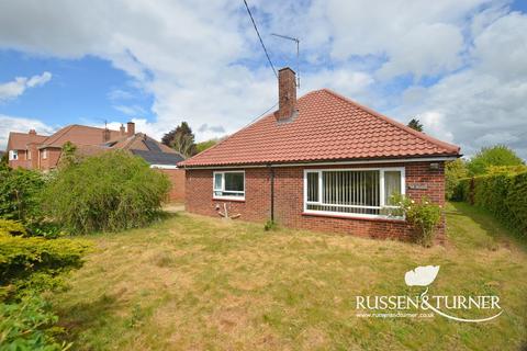 3 bed property, in Gayton Road, £325,000
