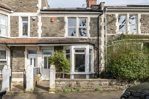 6 bed property, in Stanbury Avenue, £580,000