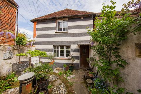2 bed property, in Church Road, £350,000