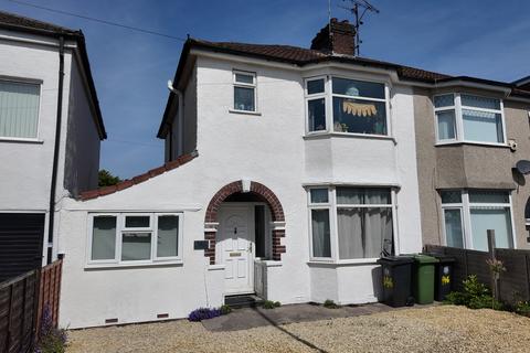 5 bed property, in Overndale Road, £450,000