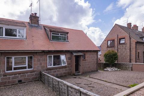 2 bed property, in Rectory Drive, £85,000
